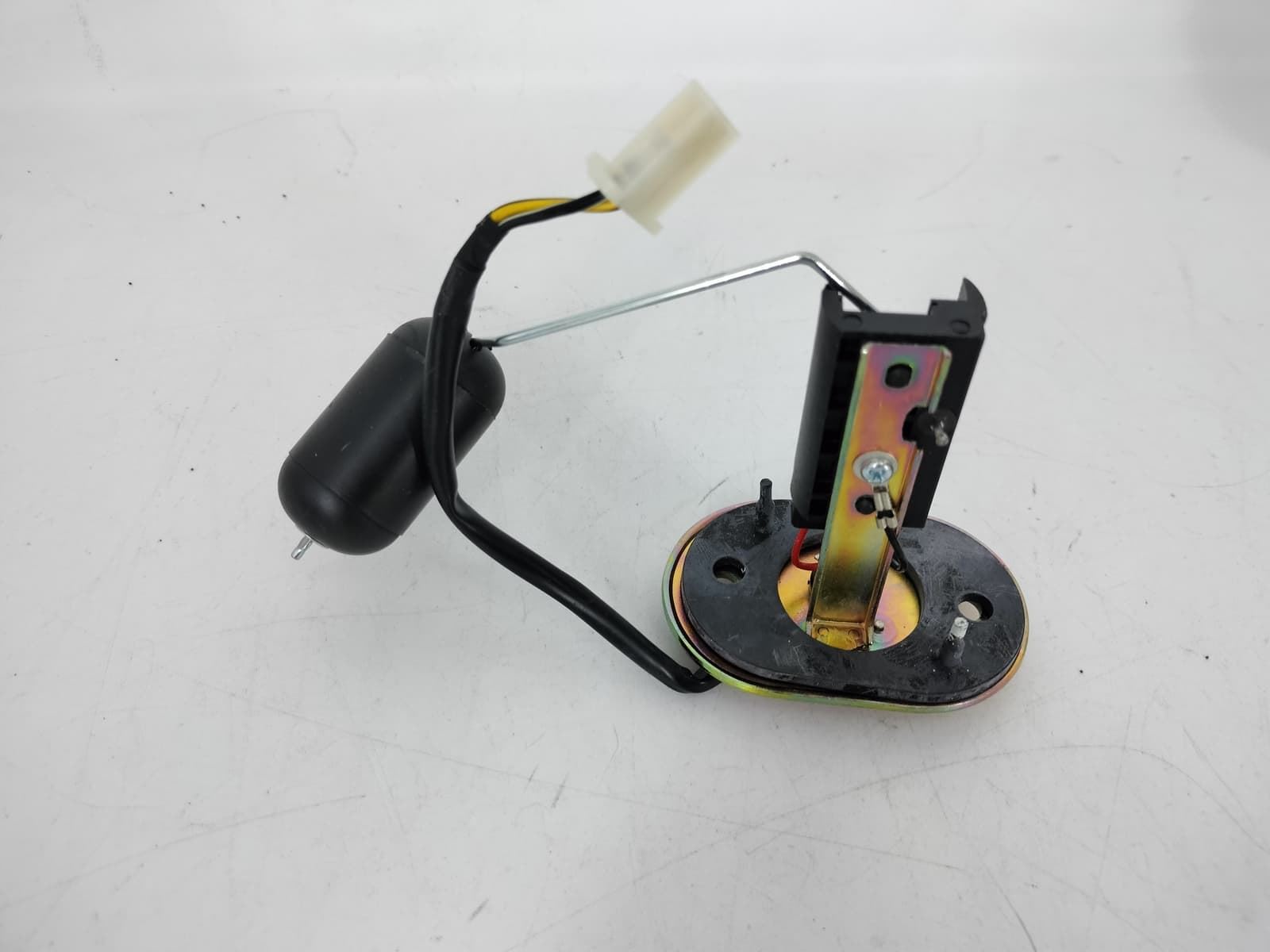 Aforador de gasolina Hyosung GV 650 - Imagen 2