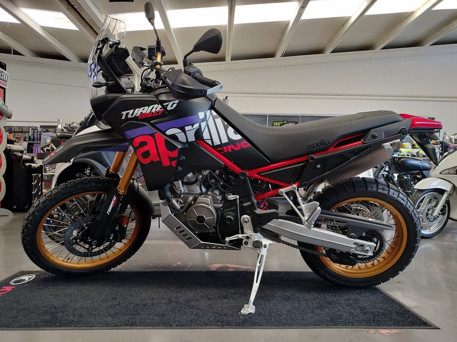 Aprilia Taureg 660 Rally E5+ - Imagen 1