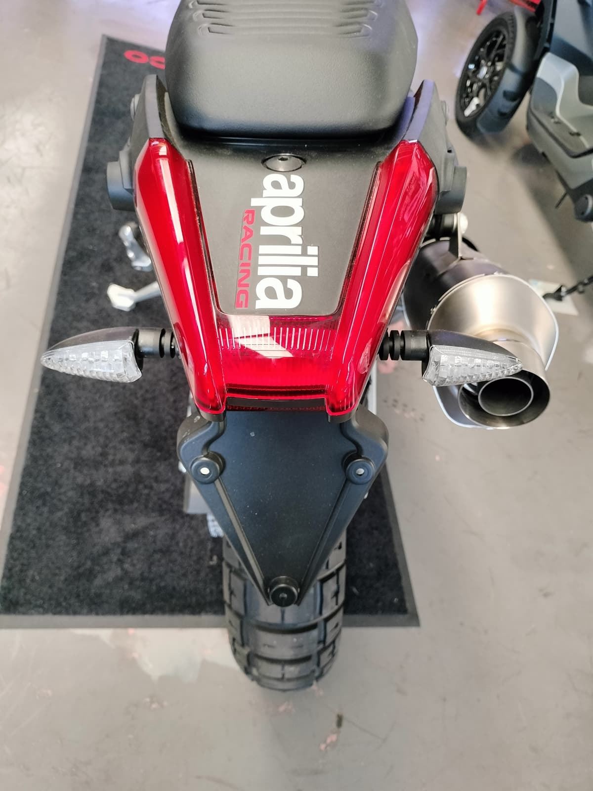 Aprilia Taureg 660 Rally E5+ - Imagen 8