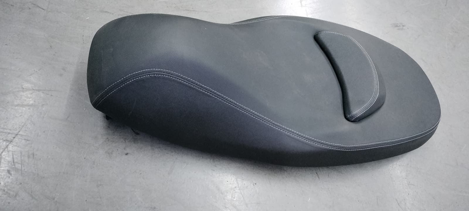 Asiento Kymco K-XCT 125/300 (OCASION) - Imagen 2