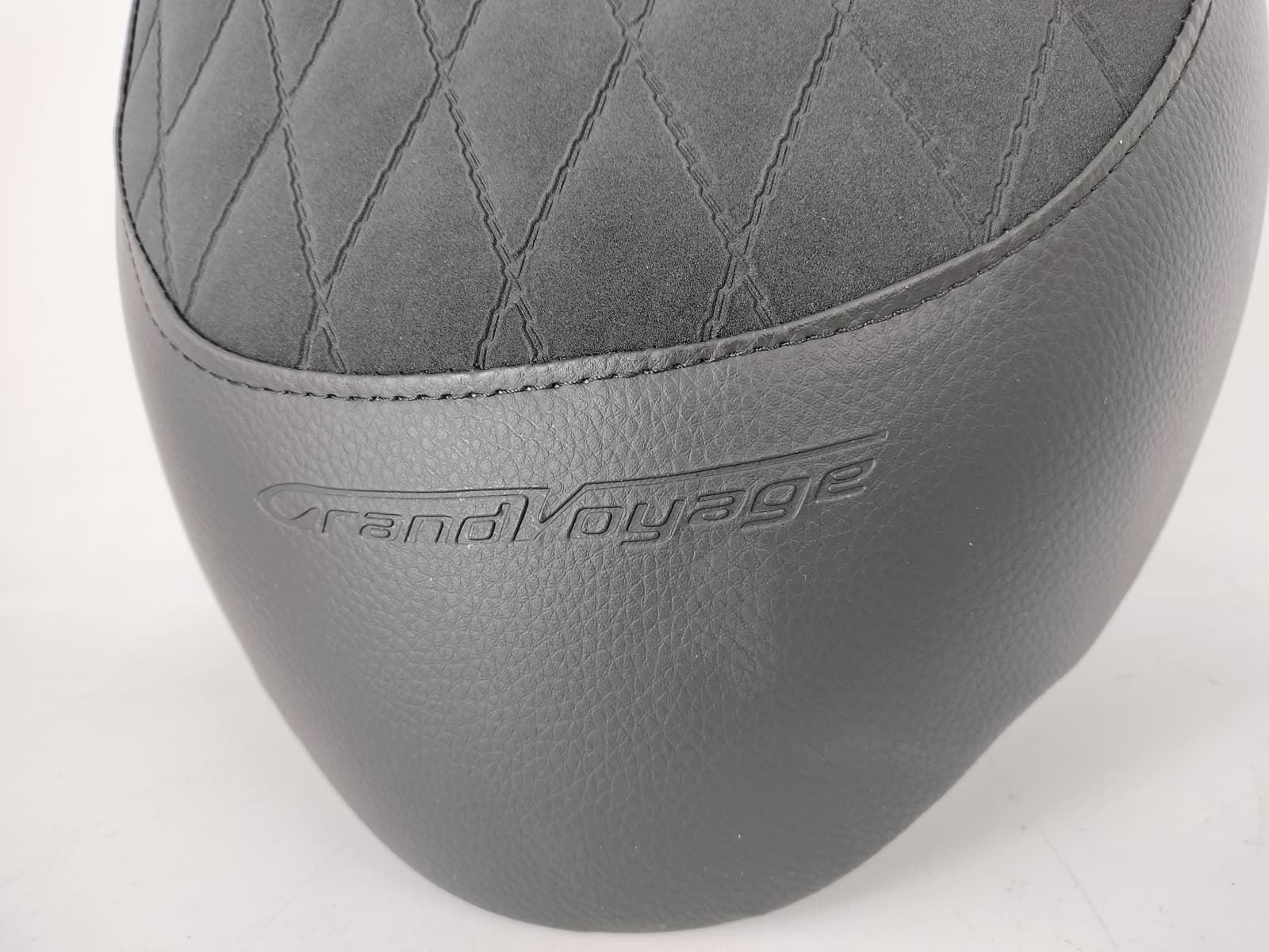 Asiento monoplaza Hyosung Bobber 125 / 300 - Imagen 3