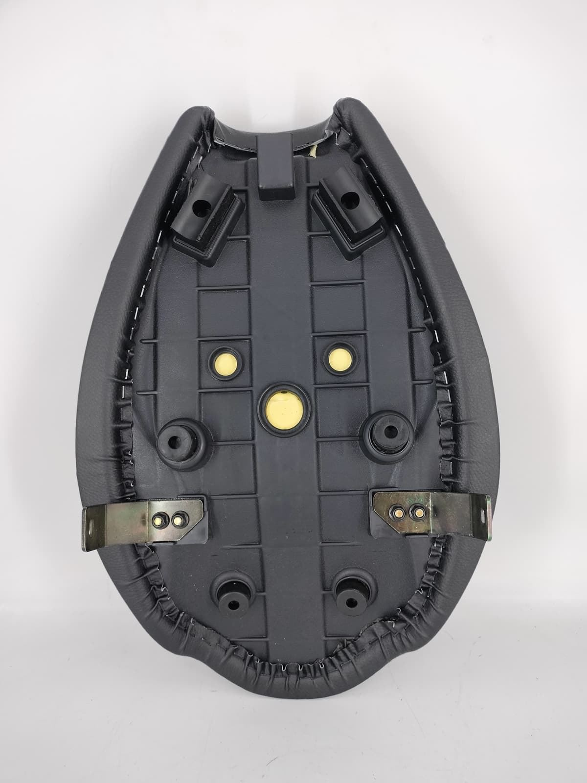 Asiento monoplaza Hyosung Bobber 125 / 300 - Imagen 4