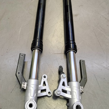 Barra de horquilla Keeway RKV 125 y KSR Code 125 (Ocasion) - Imagen 2