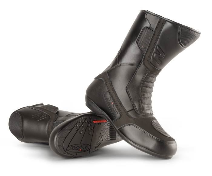 Botas Nitro equipacion ropa moto carretera naked