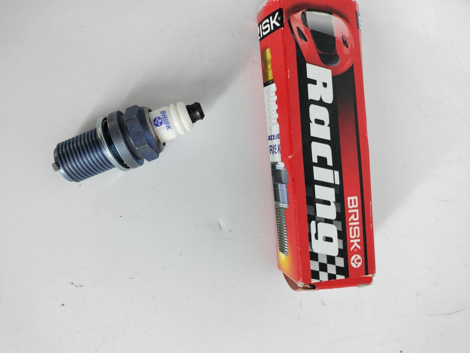 Bujía Fantic XE 125 - Imagen 1