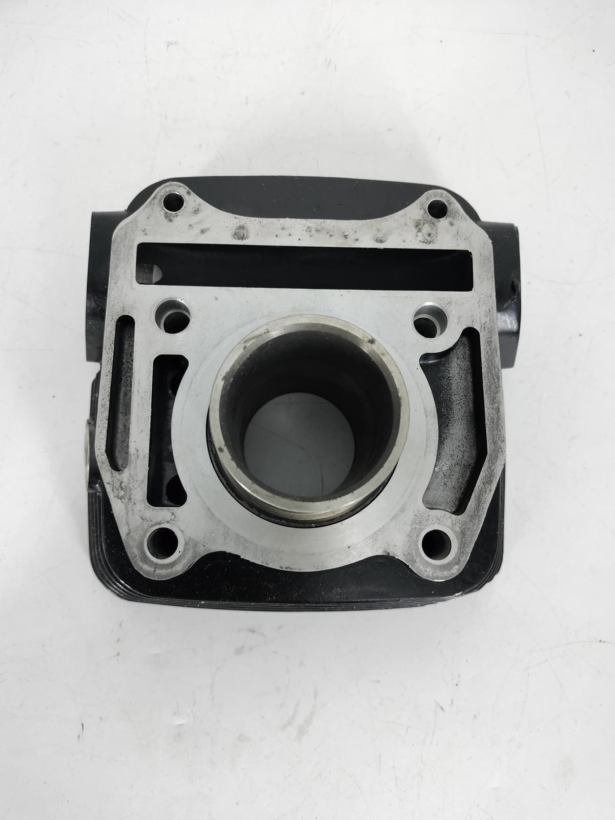 Cilindro Hyosung Aquila GV 125 - Imagen 2