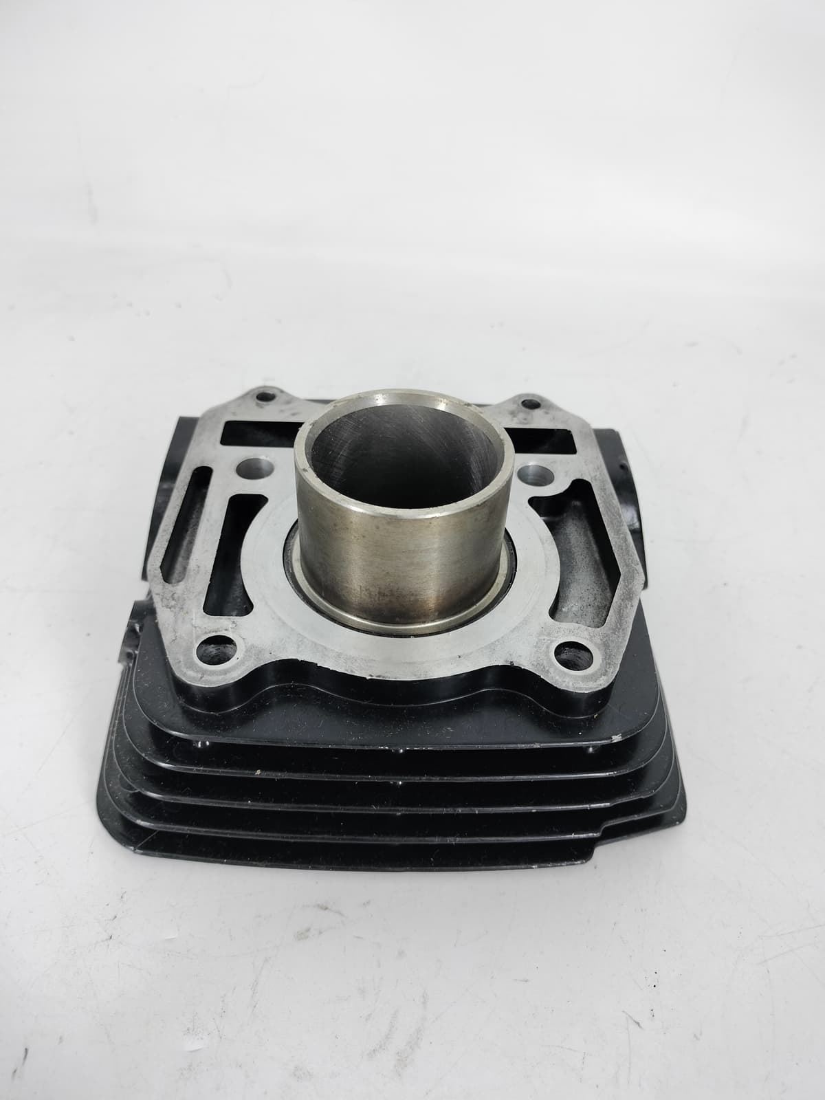 Cilindro Hyosung Aquila GV 125 - Imagen 3