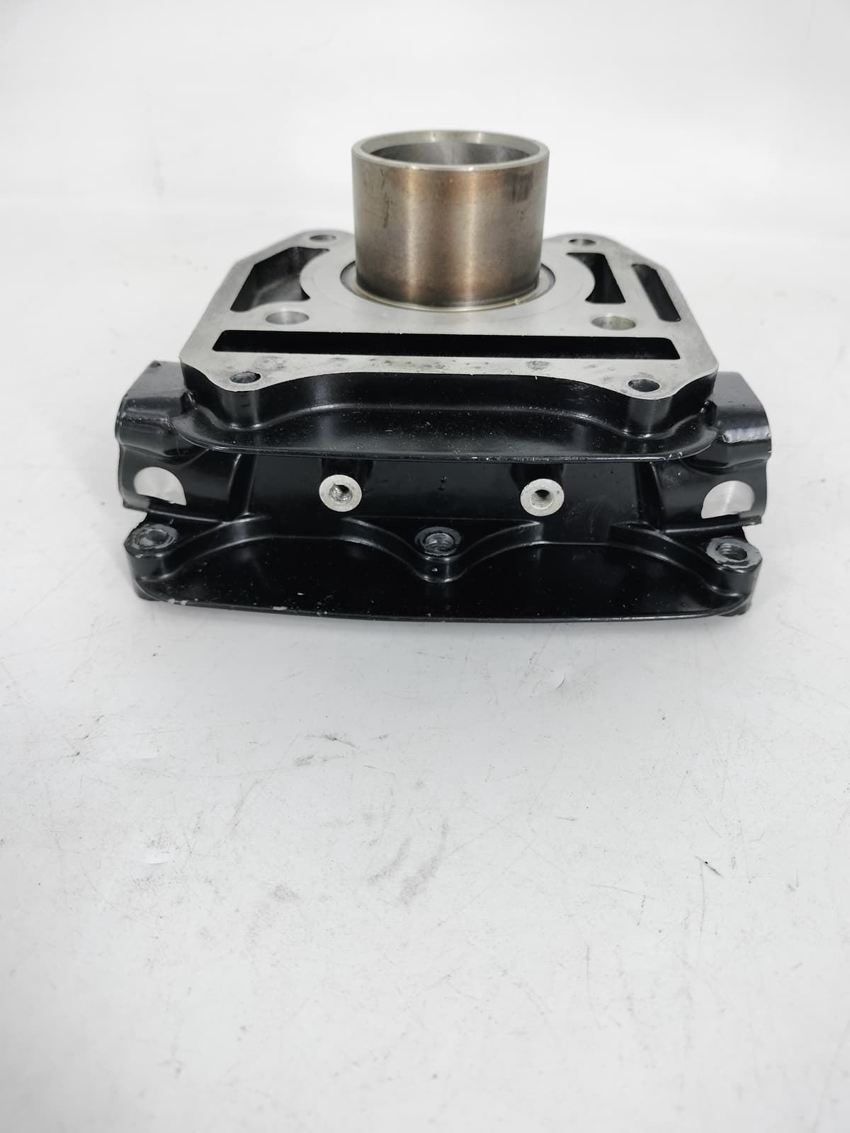 Cilindro Hyosung Aquila GV 125 - Imagen 4