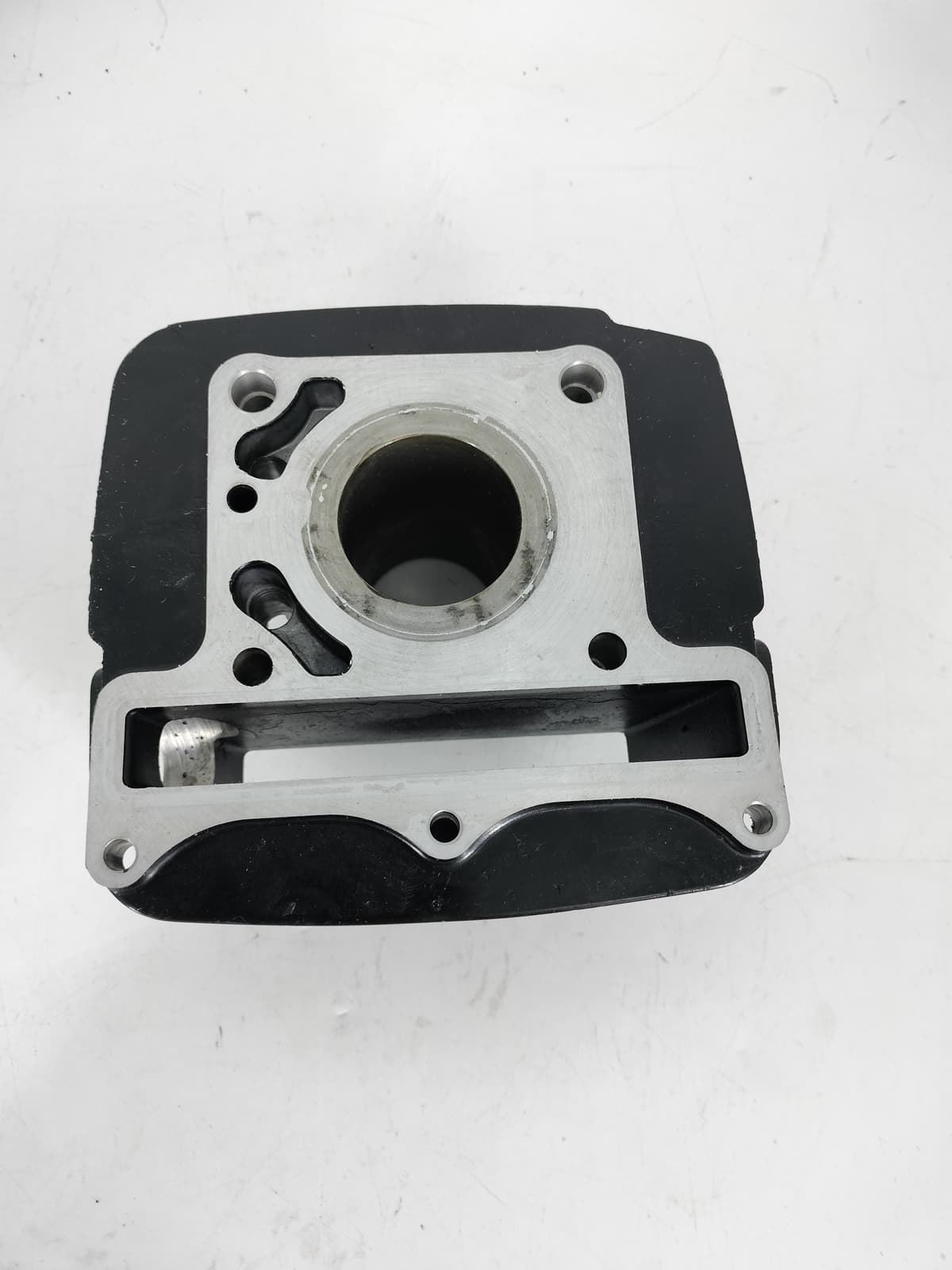 Cilindro Hyosung Aquila GV 125 - Imagen 5