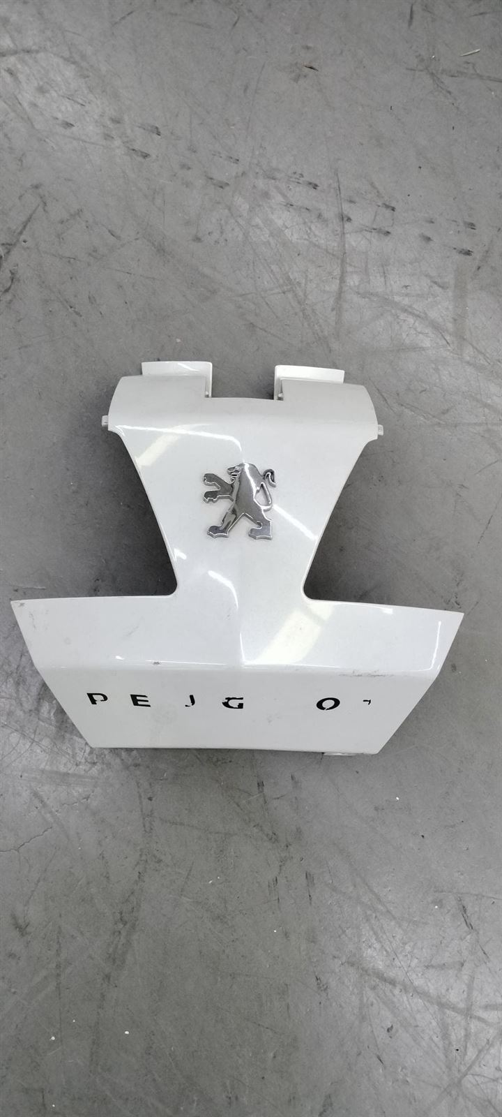 Conjunto tapas Peugeot Vivacity 3 50cc - Imagen 4