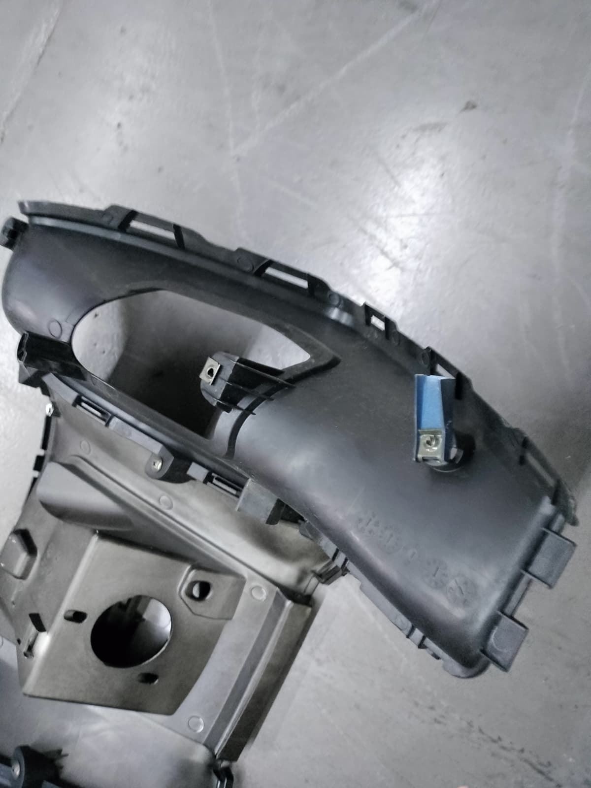 Contraescudo Kymco K-XCT 125/300 (OCASION) - Imagen 3