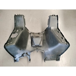 Contraescudo superior / salvapiernas Kymco Superdink 125 (OCASION) - Imagen 2