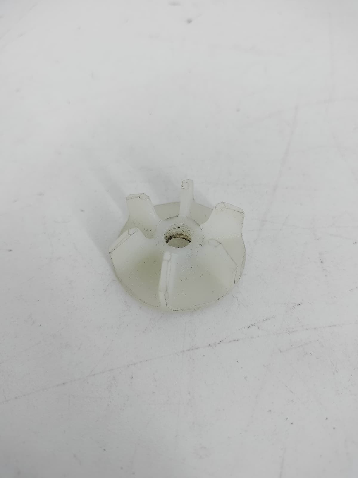 Eje de bomba de agua Jitsie para Gasgas TXT Pro 2002 a 2015 - Imagen 1