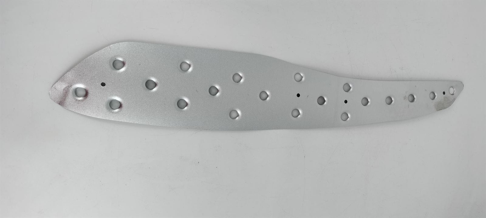 Embellecedor aluminio derecho Riya Knight 125 - Imagen 1
