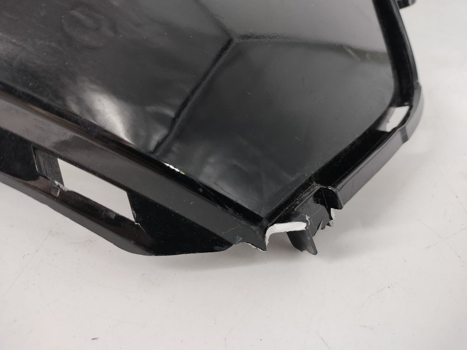 Escudo interior Kymco K-Xct 125 / 300 (OCASION) - Imagen 4