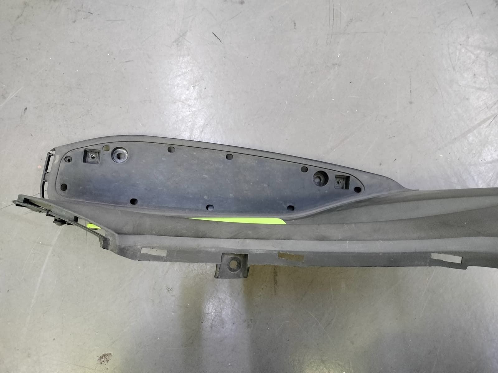 Faldón derecho Kymco K-Xct 125/300 (OCASION) - Imagen 2