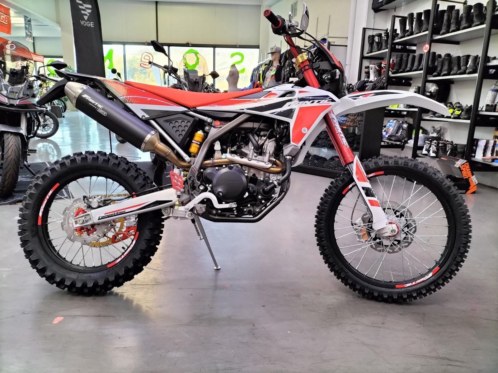Fantic XEF 250 Trail 4T Competition roja - Imagen 1