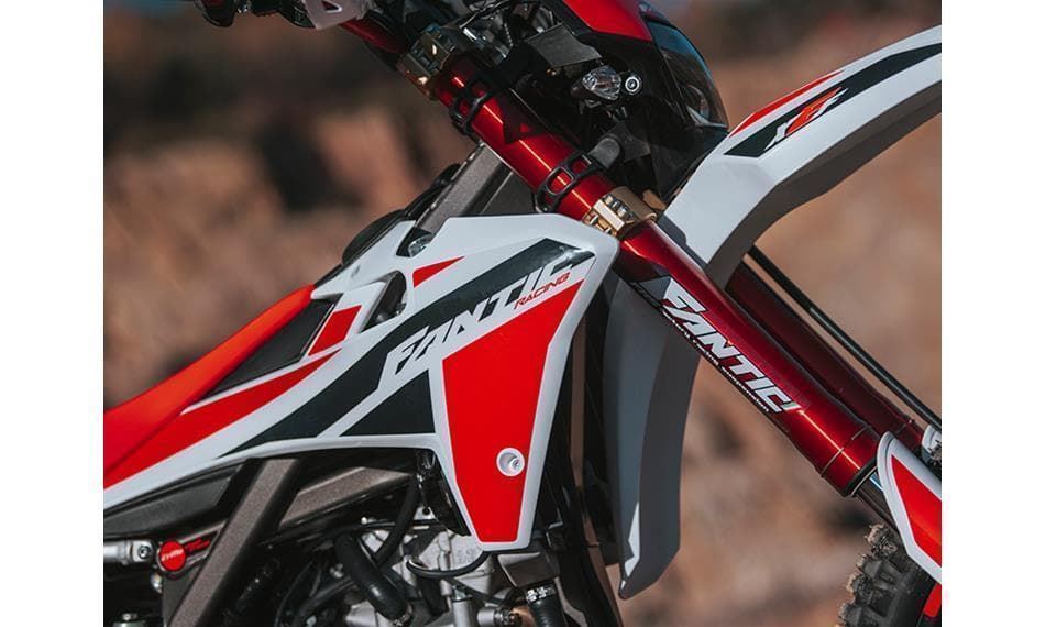 Fantic XEF 250 Trail 4T Competition roja - Imagen 3