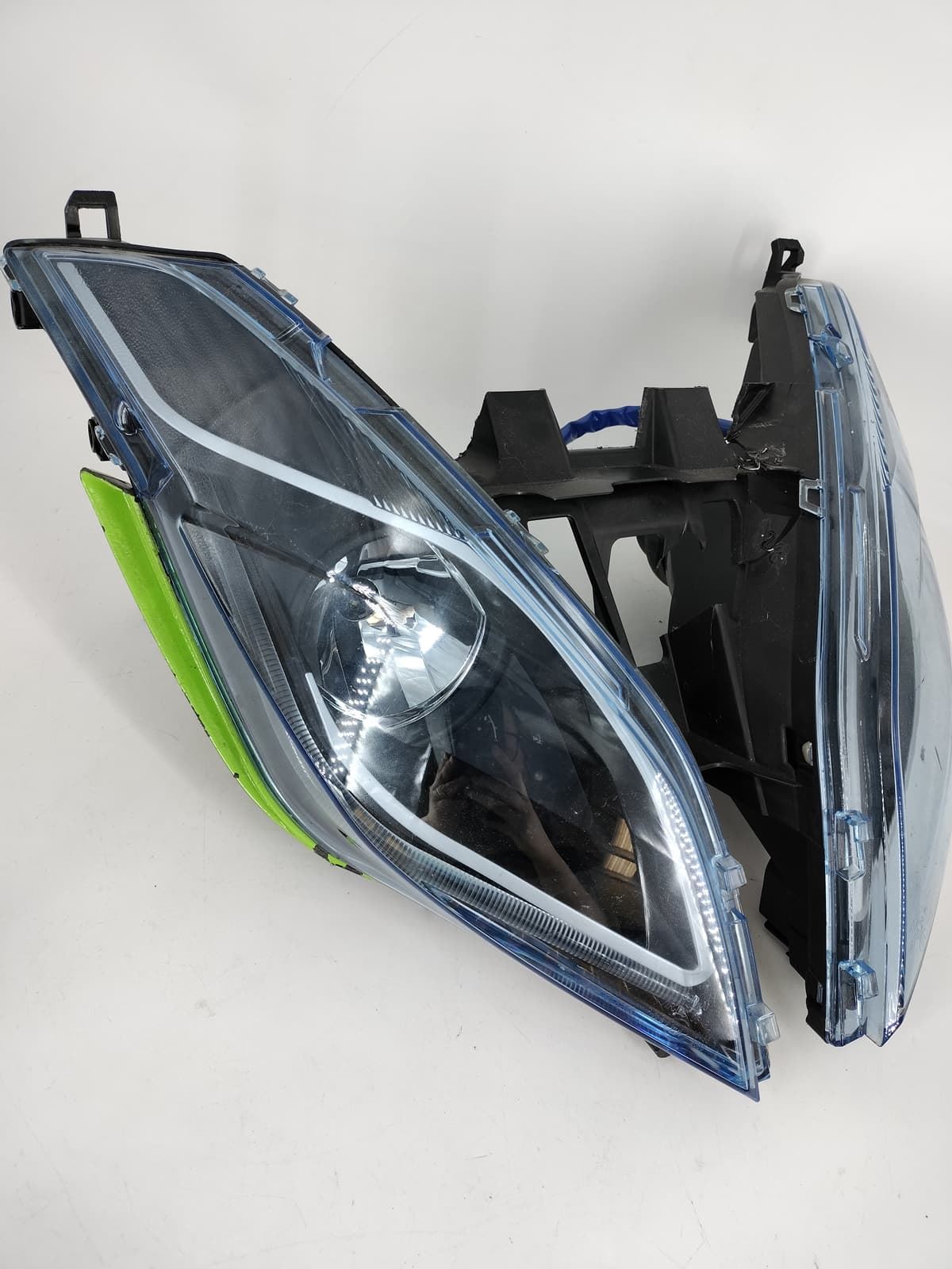Faro delantero Kymco K-xct 125 / 300 (Ocasión) - Imagen 4