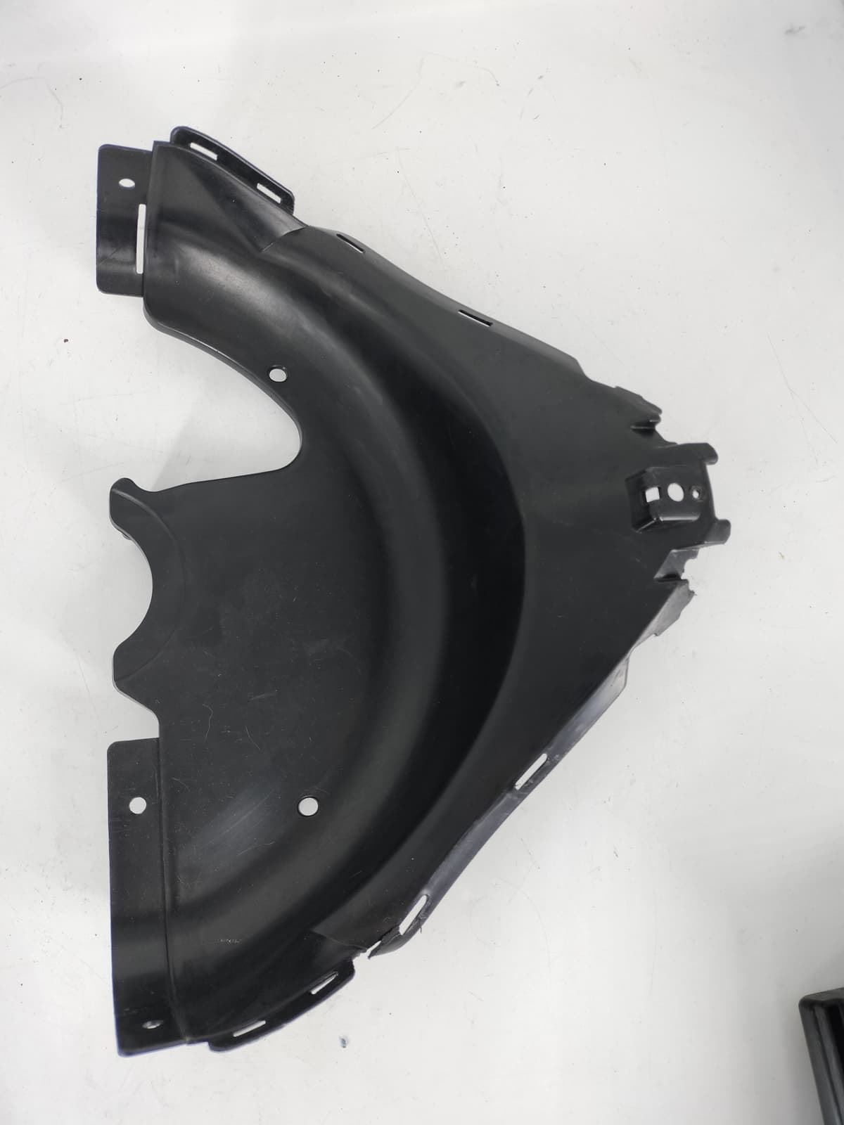 Guardabarros delantero interior Kymco K-Xct 125 / 300 (OCASION) - Imagen 3