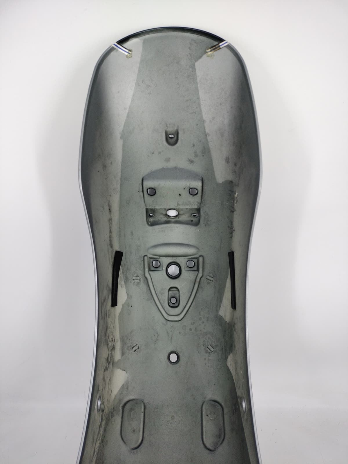 Guardabarros trasero Hyosung GV 125 / 250 (Seminuevo) - Imagen 6