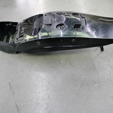 Guardabarros trasero Hyosung GV 650 (OCASION) - Imagen 2