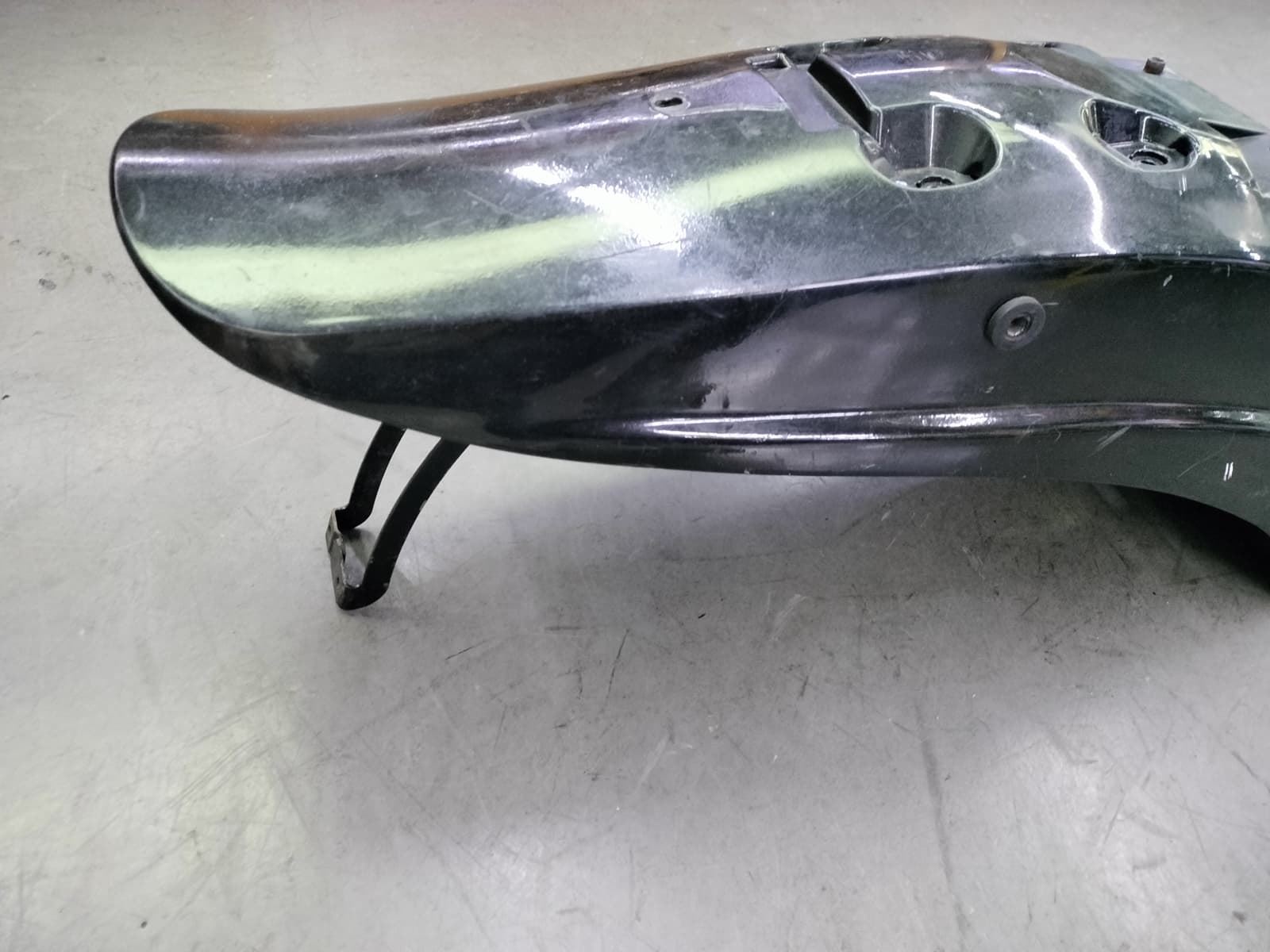 Guardabarros trasero Hyosung GV 650 (OCASION) - Imagen 5