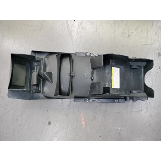 Guardabarros trasero interno Hyosung Aquila GV 650 (Ocasion) - Imagen 2