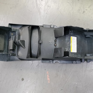 Guardabarros trasero interno Hyosung Aquila GV 650 (Ocasion) - Imagen 2