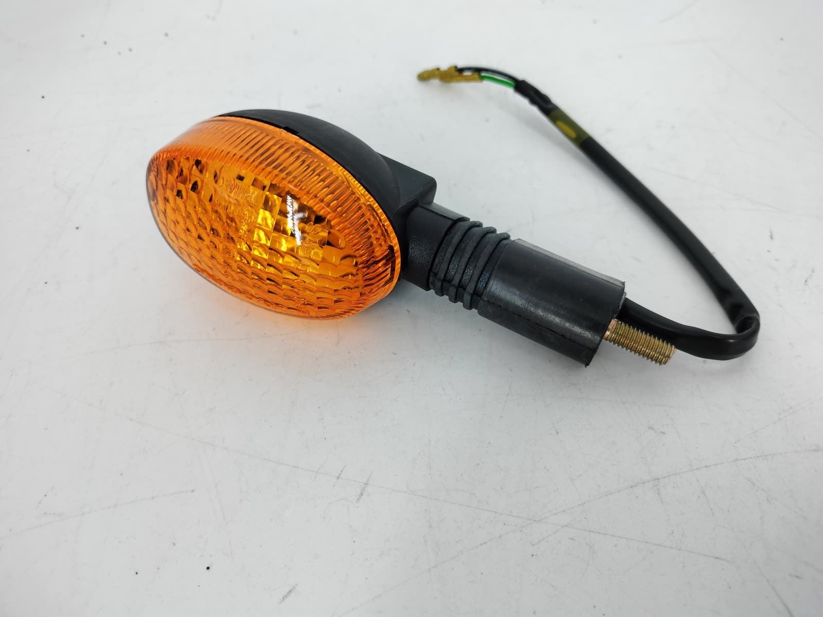 Intermitente trasero izquierdo Hyosung GT 125 / 250 / 650 - Imagen 1