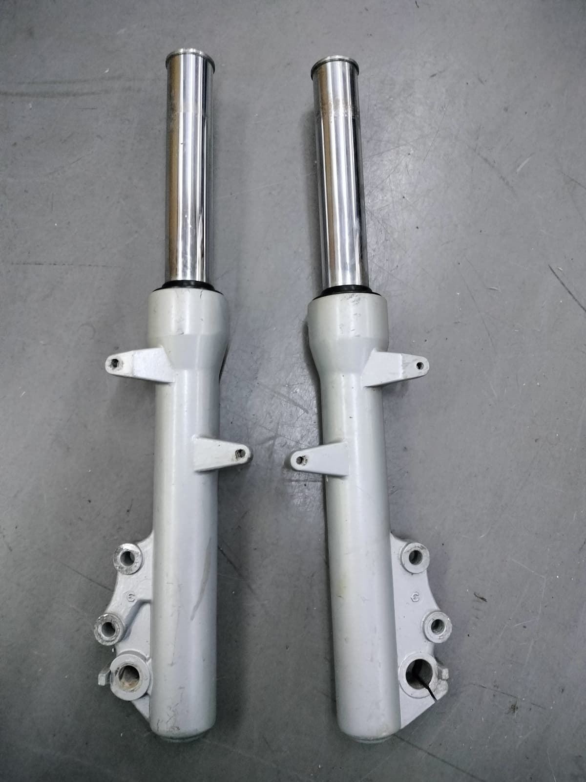 Juego de barras de horquilla Piaggio X9 (OCASION) - Imagen 1