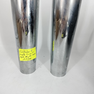 Juego de embellecedores de horquilla Hyosung GV Aquila 125 y 250 (Ocasion) - Imagen 1