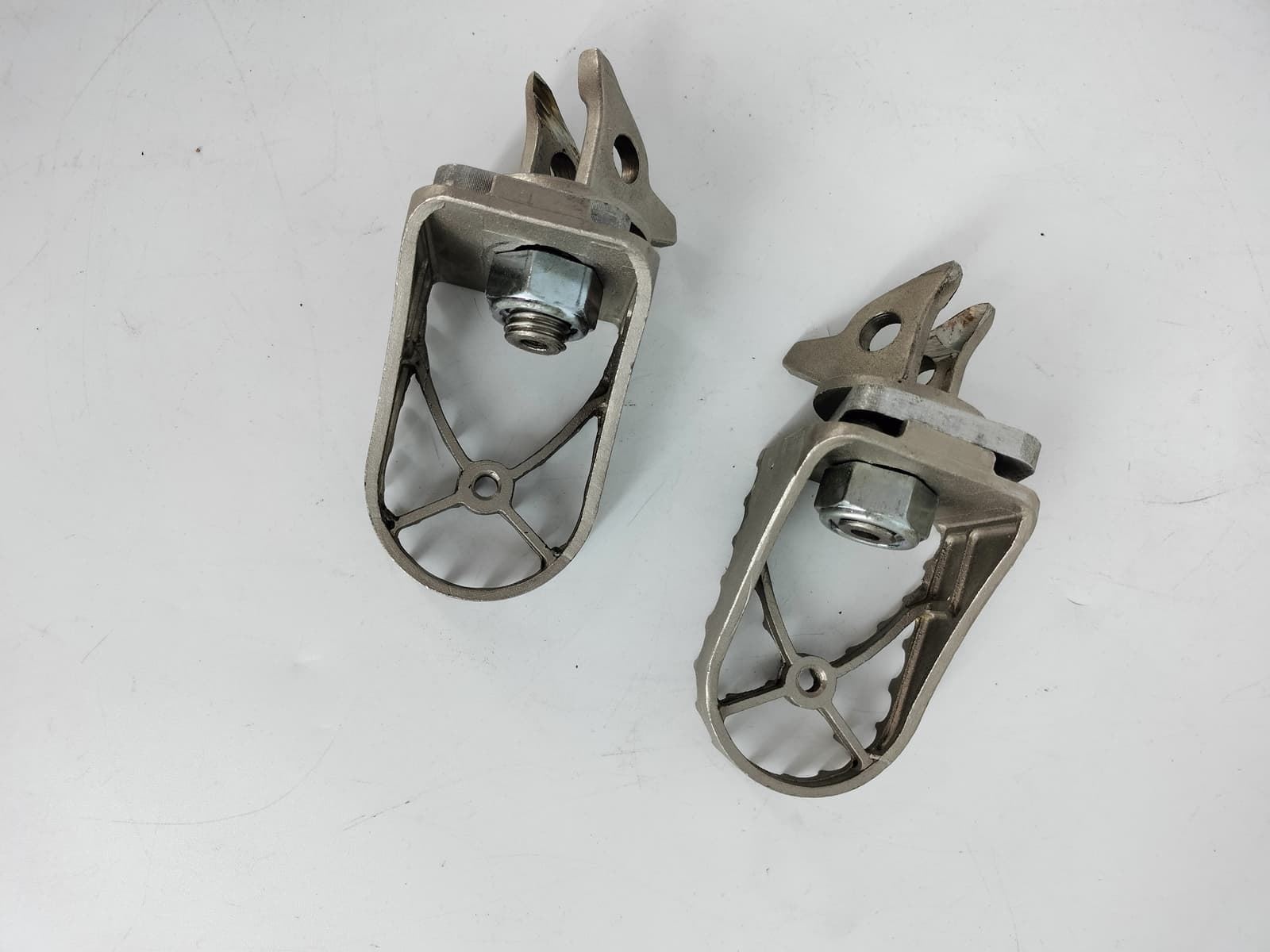 Juego de estriberas Higashi - Imagen 3