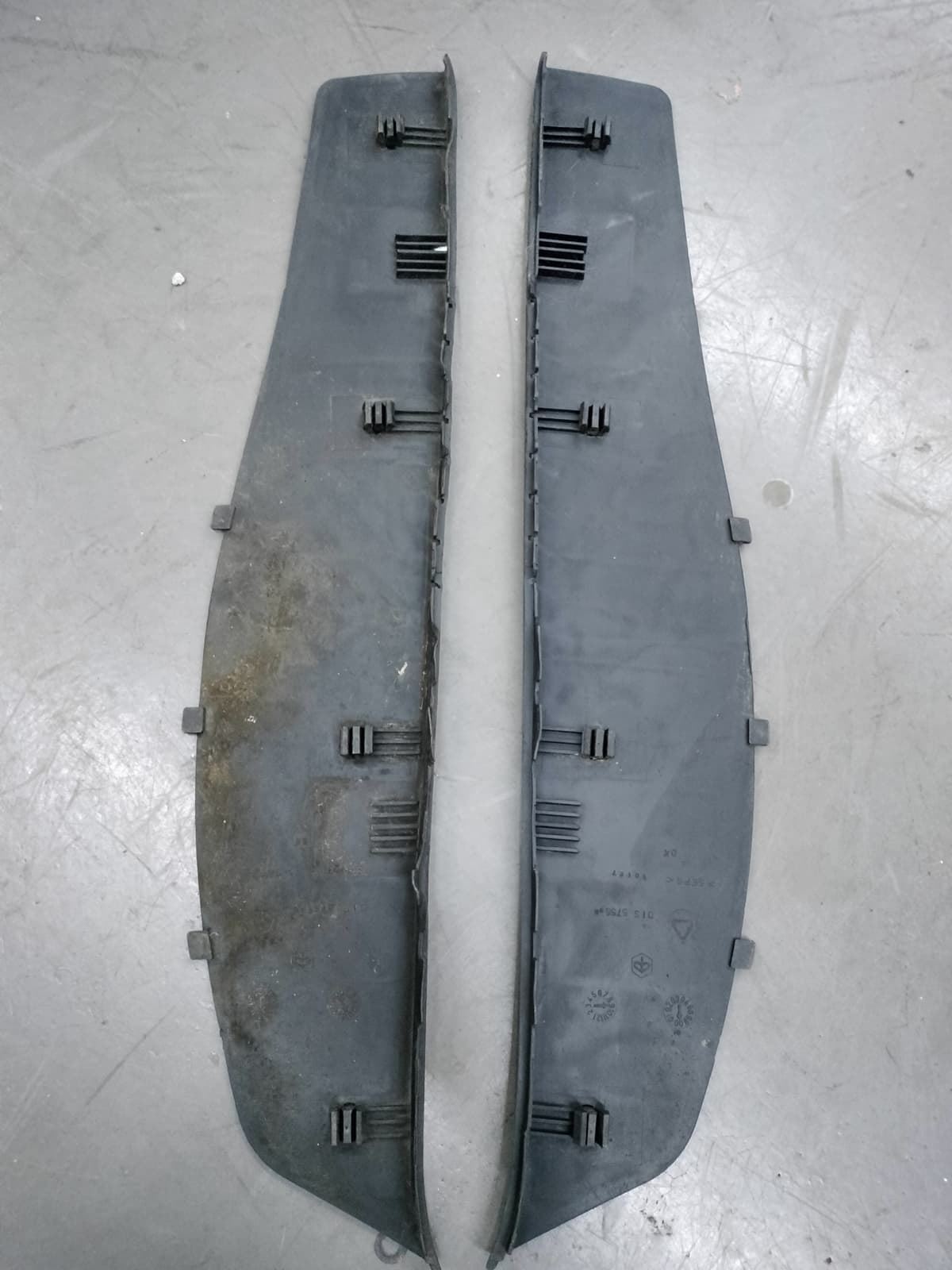 Juego de gomas reposapies Piaggio X9 (OCASION) - Imagen 2