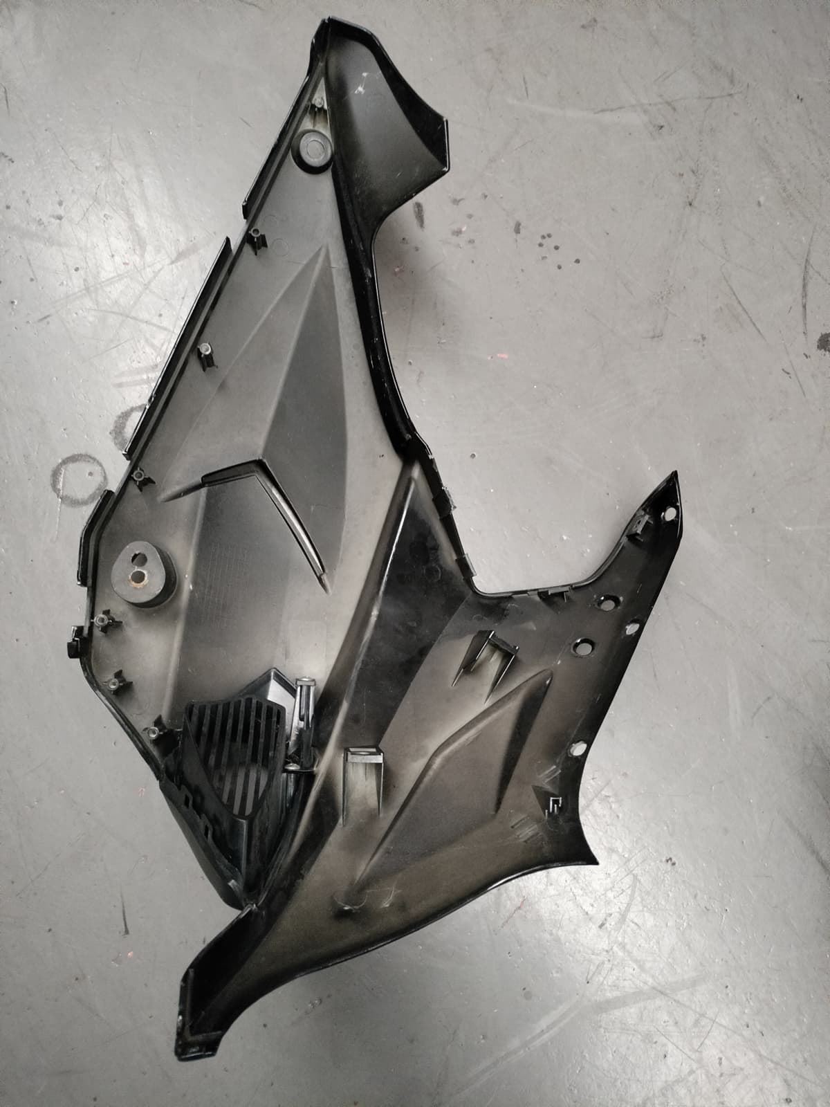 Juego de tapas laterales carenado Hyosung GTR (OCASION) - Imagen 6