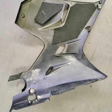 Juego de tapas laterales de carenado Hyosung GTR 125 / 250 / 650 (OCASION) - Imagen 2