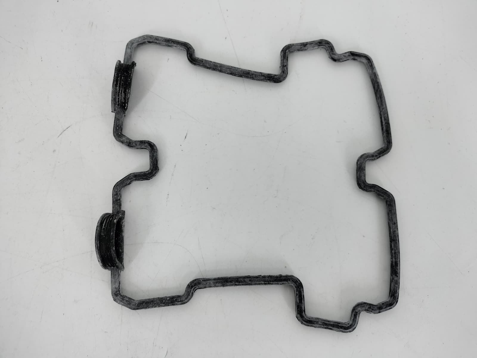 Junta tapa de balancines Hyosung GT 125 - Imagen 1