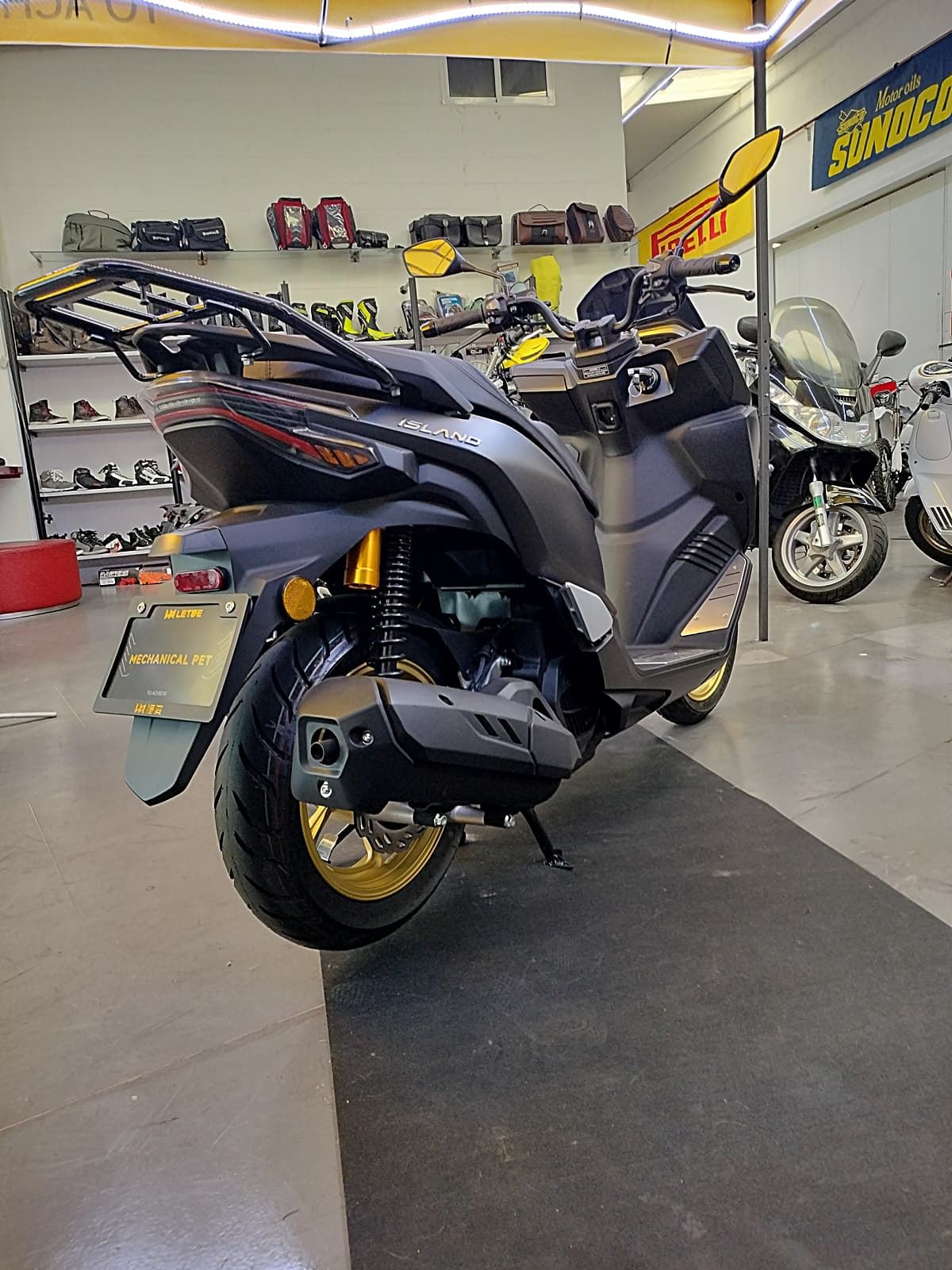 Letbe Island 125 Negro mate - Imagen 5