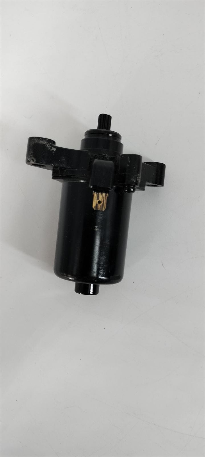 Motor de arranque Yamaha Aerox 50 - Imagen 2