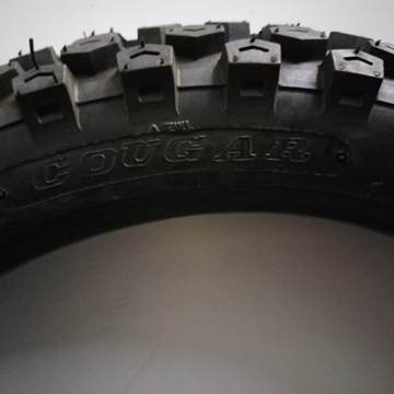 Neumático Cougar 4.00-18 - Imagen 2