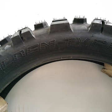 Neumático Golden Tyre GT200 120/90-17 64S - Imagen 1