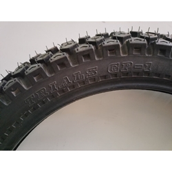 Neumático IRC GP-1 3.00x18 - Imagen 2