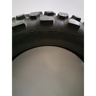 Neumático Maxxis 130/70-12 56J - Imagen 1