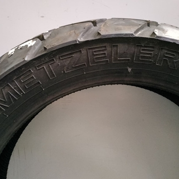 Neumático Metzeler Tourance 150/70 R17 69V - Imagen 2