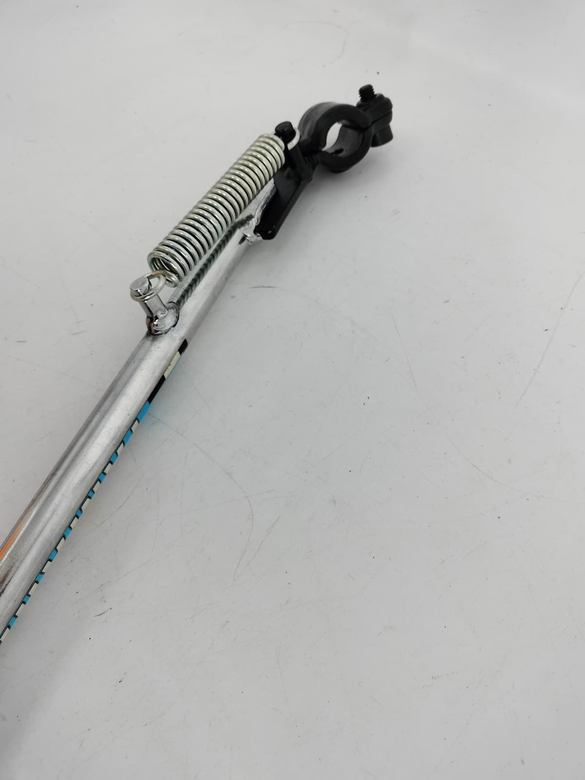 Pata lateral Yamaha clásica - Imagen 3