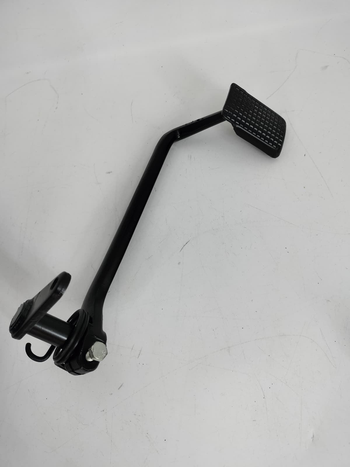 Pedal de freno Hyosung GV 125 y 250cc (OCASION) - Imagen 1