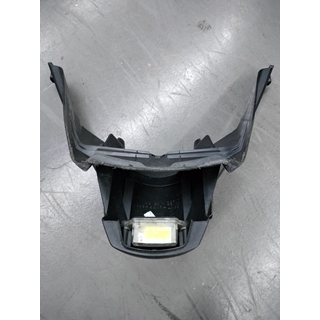 Piloto trasero Kymco K-XCT 125/300 con portamatriculas recortado (OCASION) - Imagen 2