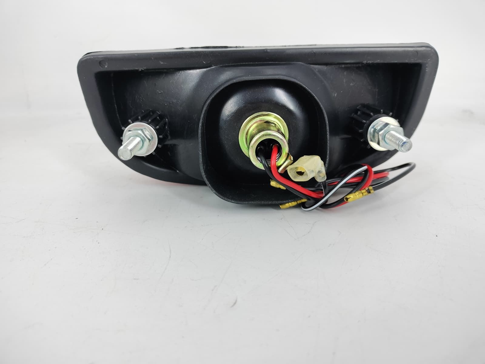 Piloto trasero Suzuki GSF F Bandit 400 y VX 800 - Imagen 2