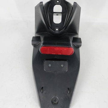 Portamatrículas con reflector y piloto trasero KSR Code 125 y Keeway RKV 125 (OCASION) - Imagen 1