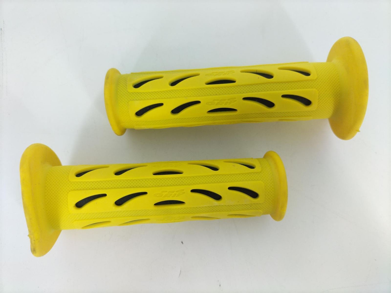 Puños Progrip amarillo - Imagen 1